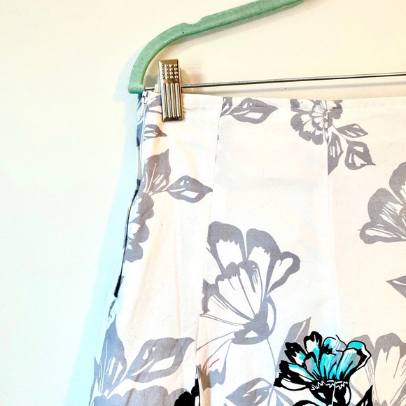 Patterned shirt with pleats - Picture 2 of 3